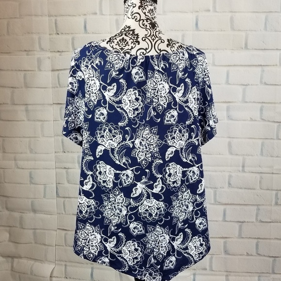 Slinky brand women's size medium top - Picture 8 of 8